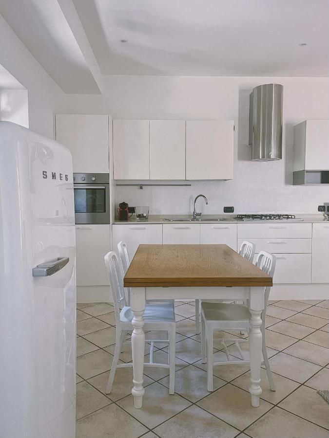 Casa Lobe - Charming Apartment In Village Centre La Morra Zewnętrze zdjęcie